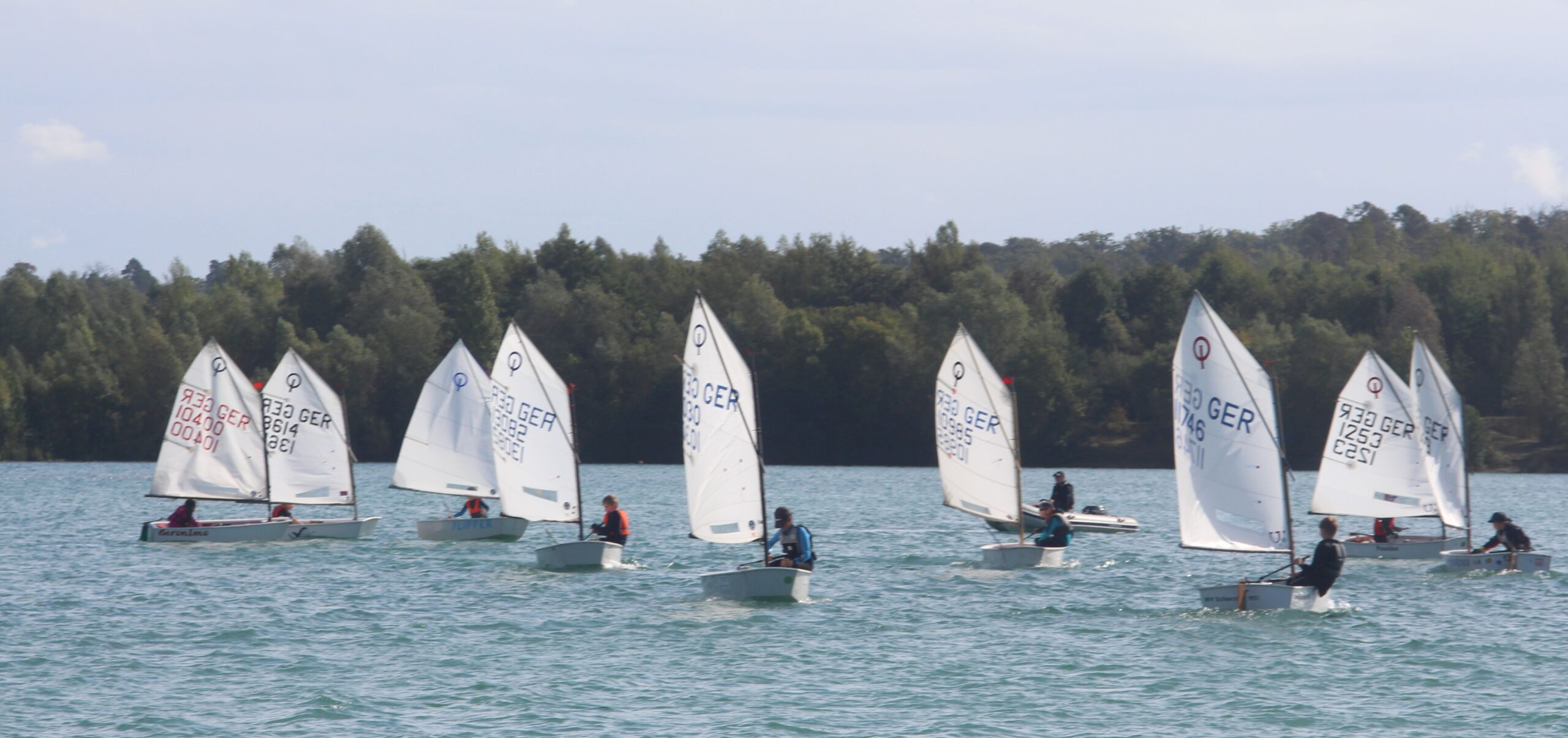 Read more about the article Offenes Training der Optimisten des HSeV 13.09.2025 auf dem Langener Waldsee