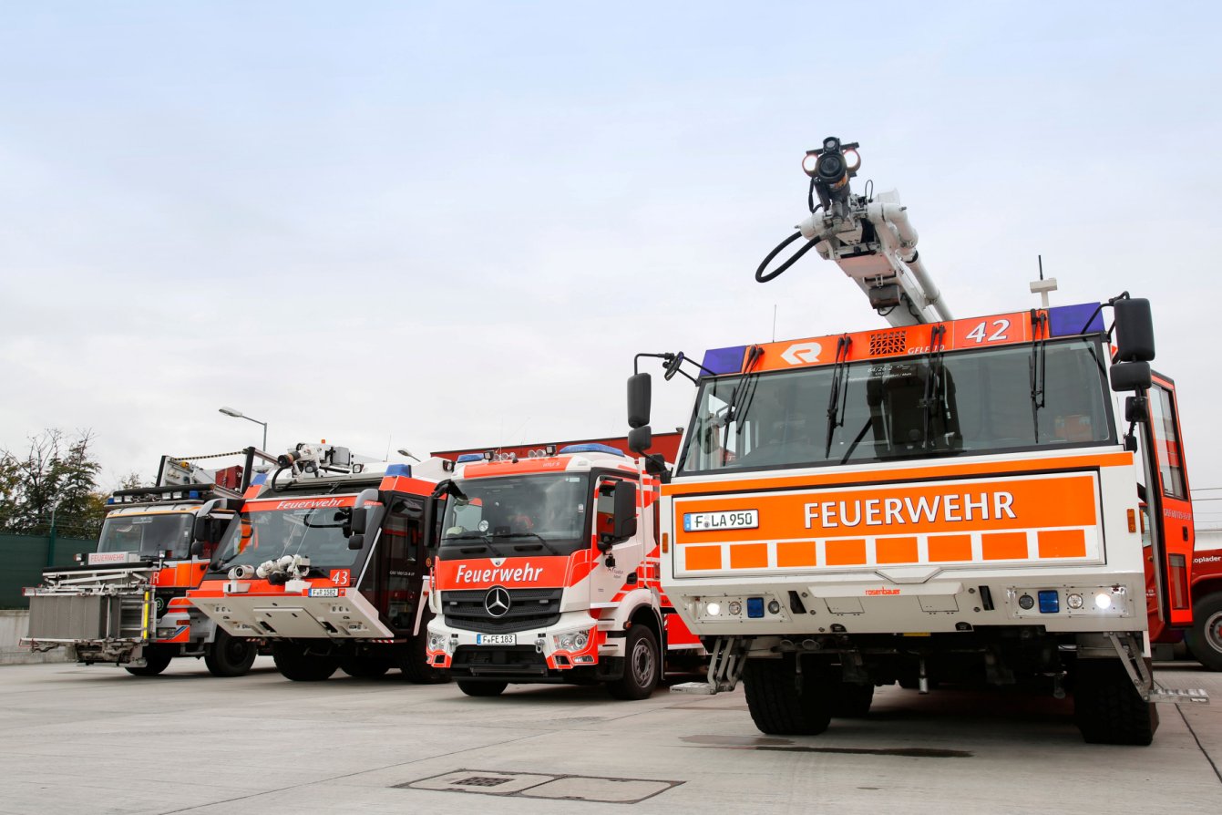 Mehr über den Artikel erfahren Einladung der Seglerjugend zur Besichtigung der Flughafenfeuerwehr